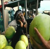 VIDEO E.L - Mi Naa Bo Po (Official Video)